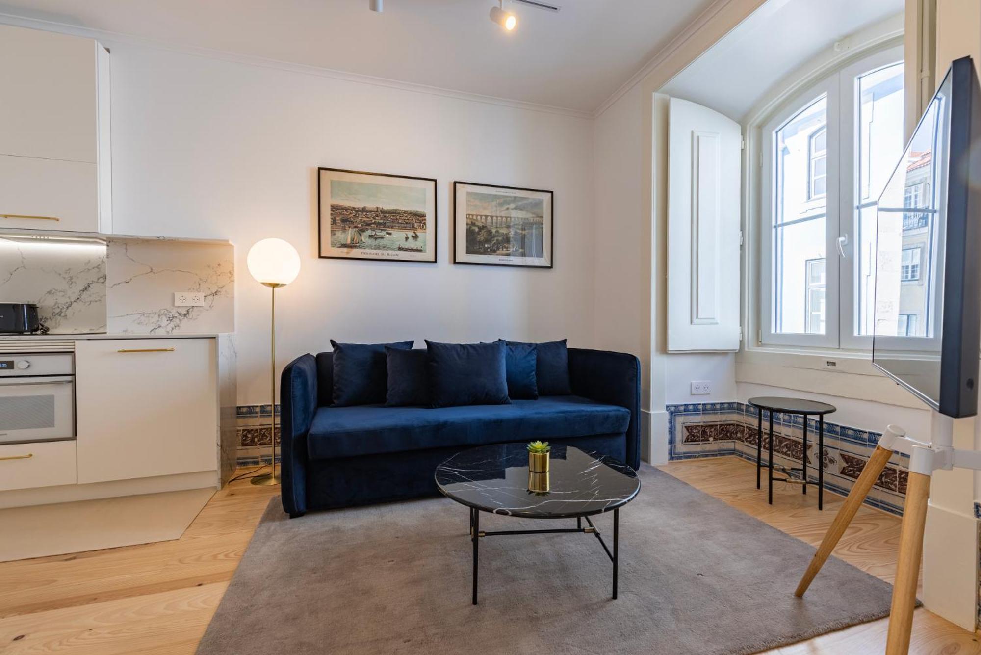 Figueira Quality Apartments By Lovelystay Lisbon Exterior photo