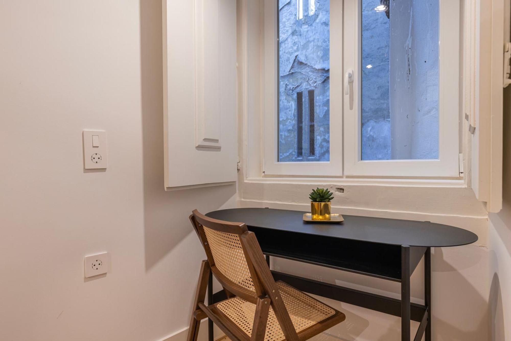 Figueira Quality Apartments By Lovelystay Lisbon Exterior photo