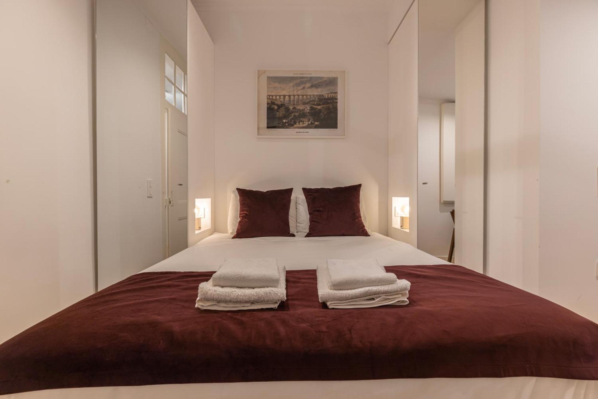 Figueira Quality Apartments By Lovelystay Lisbon Exterior photo
